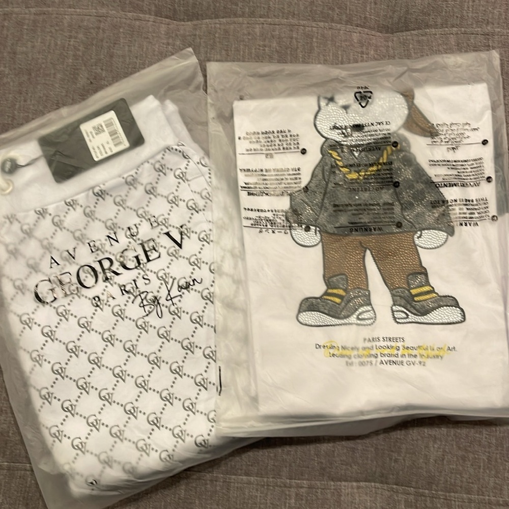 Avenue George V Paris Short Set Men's White 2 piece set Bunny Rhinestone XL 2XL - Picture 9 of 9